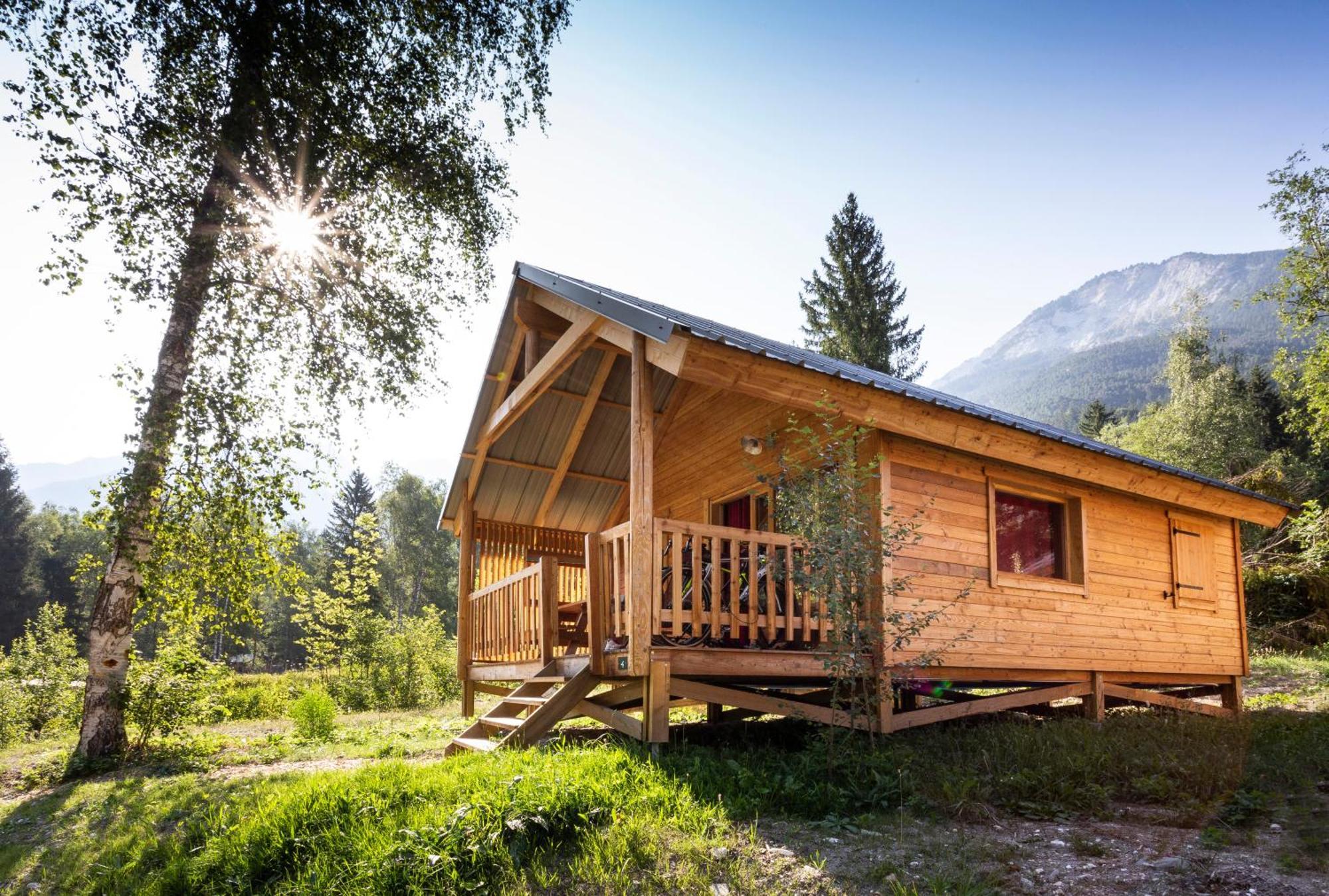 Huttopia Bozel En Vanoise Exteriör bild