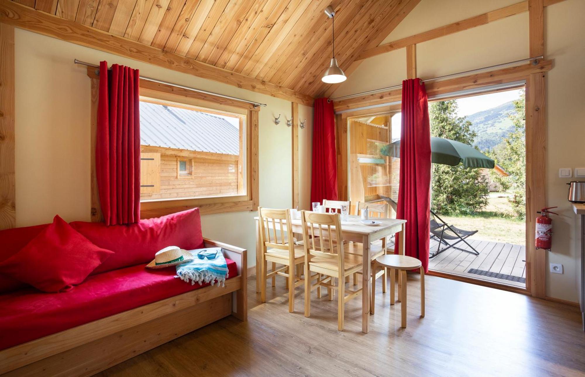Huttopia Bozel En Vanoise Exteriör bild